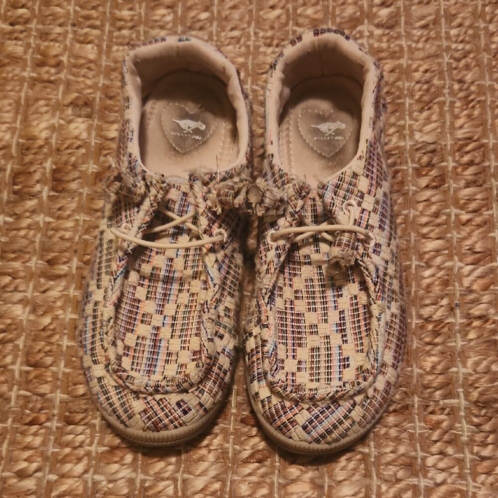 Rocket Dog Cream and Multicolor Slip On Casual Tennis Shoe Vacation Summer Beach